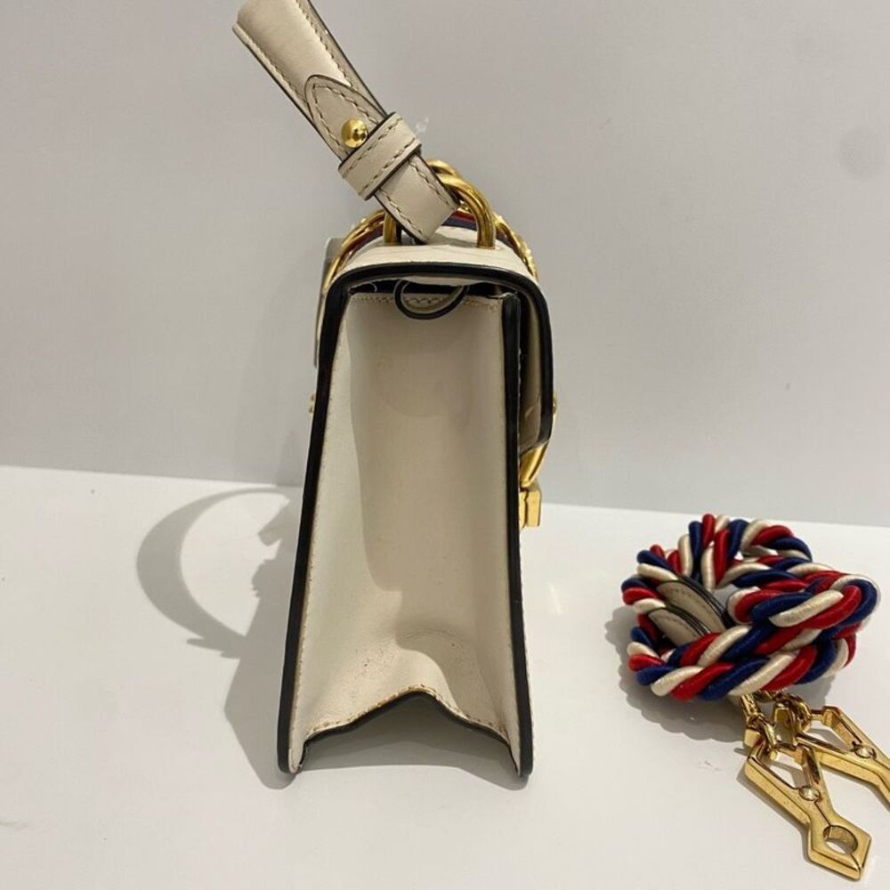 Gucci Women Pre-Loved Bag Very Good Condition - Picture 4 of 7